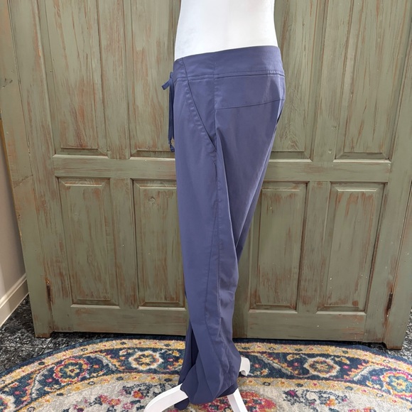 Columbia Women's Joggers Cornflower Blue - Picture 5 of 9